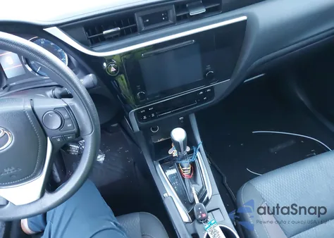 2018 Toyota Corolla Le z USA, uszkodzony, nr VIN 2T1BURHE9JC017677